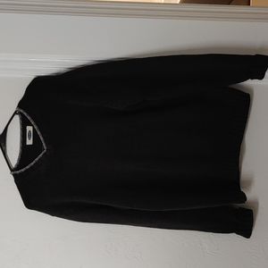 Black old navy sweater